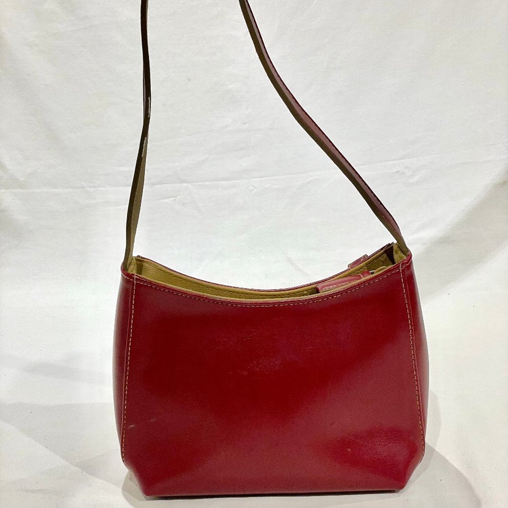 Mondani New York Deep Red Leather Shoulder Handbag - Picture 5 of 6